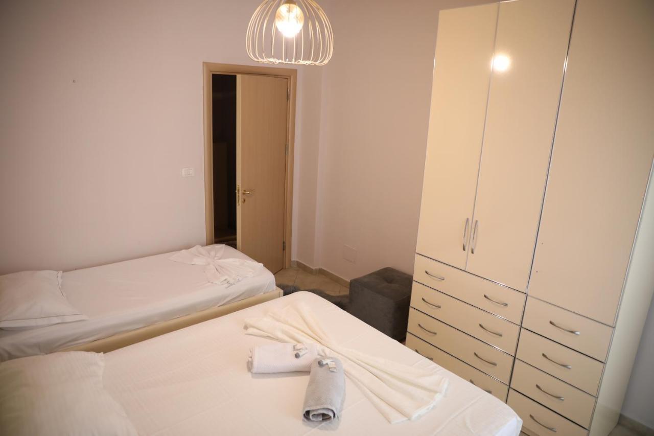 Apartment Amar Shkodër エクステリア 写真