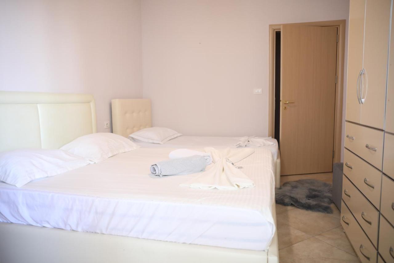 Apartment Amar Shkodër エクステリア 写真