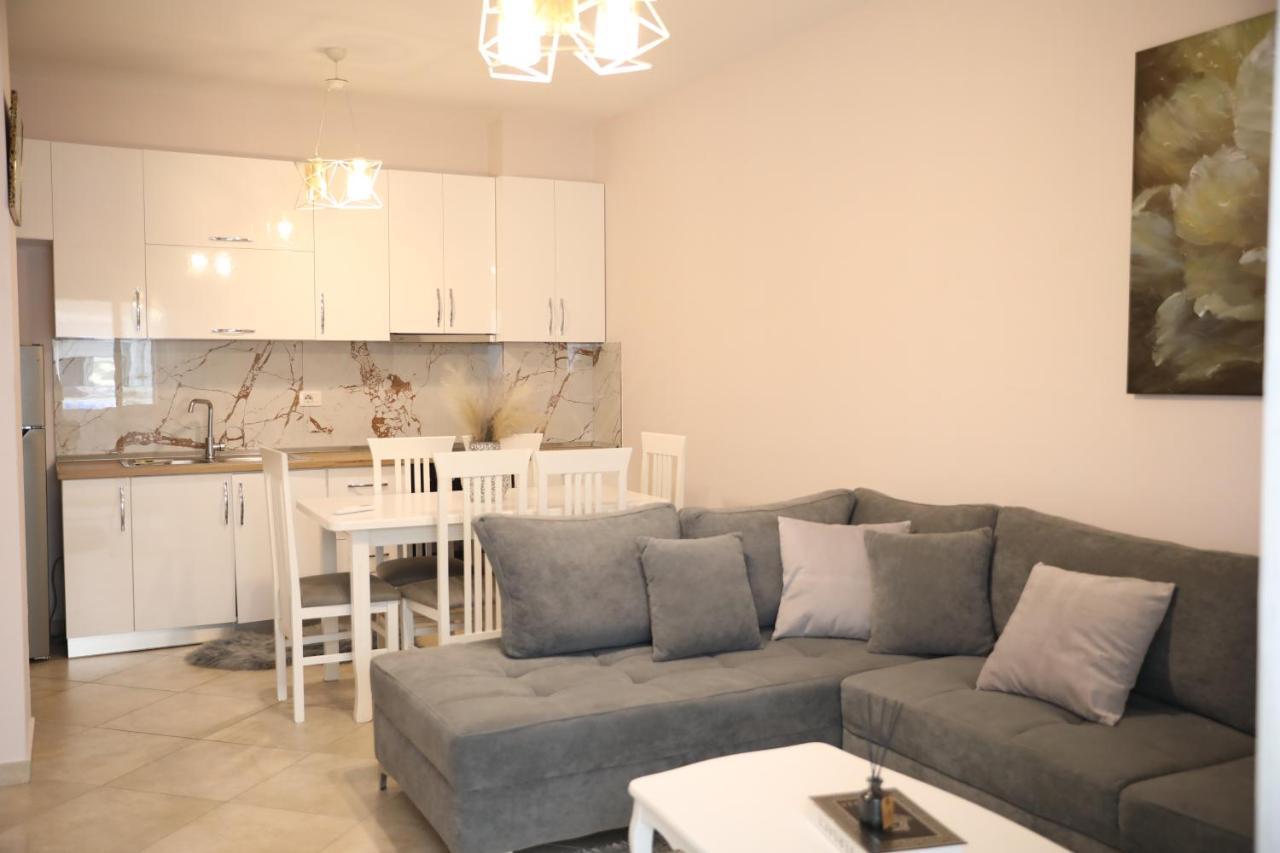 Apartment Amar Shkodër エクステリア 写真